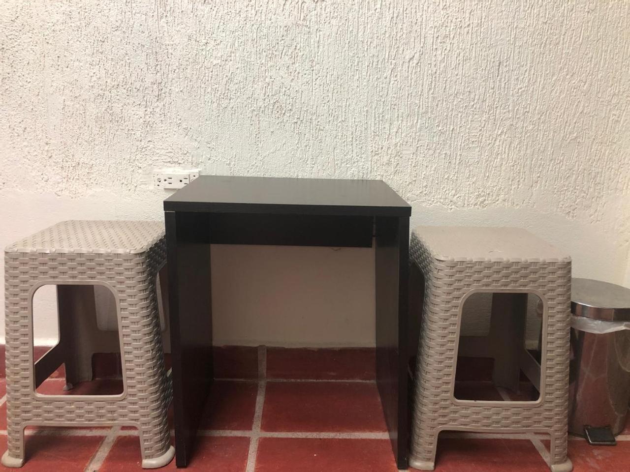 Cerca Al Centro Comercial Fabricato Apartment